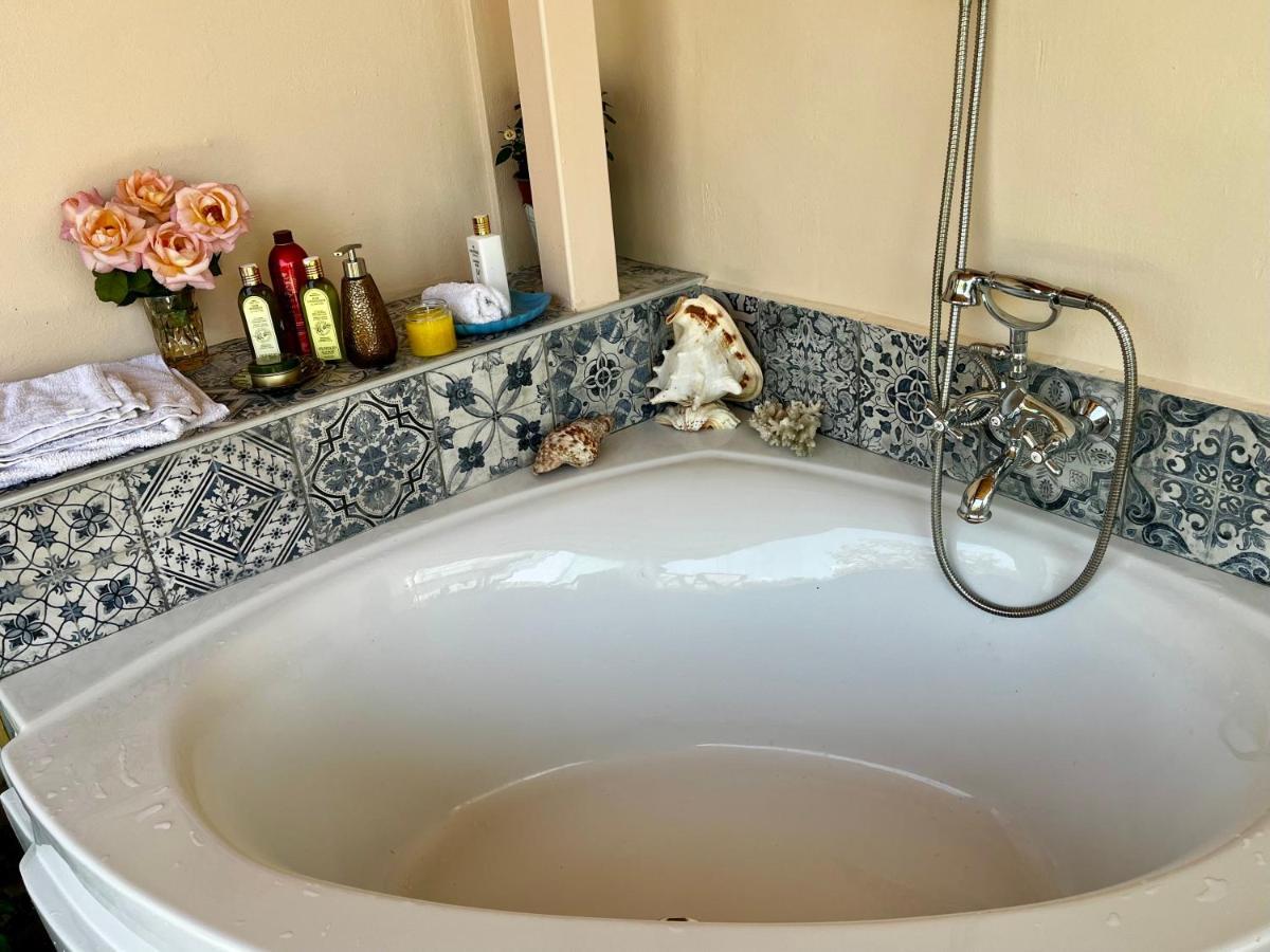 Holiday Oasis With Private Patio And Hammam-Style Bath In Chora-Pithagoreo, Samos Island Villa Pythagóreion Exterior foto
