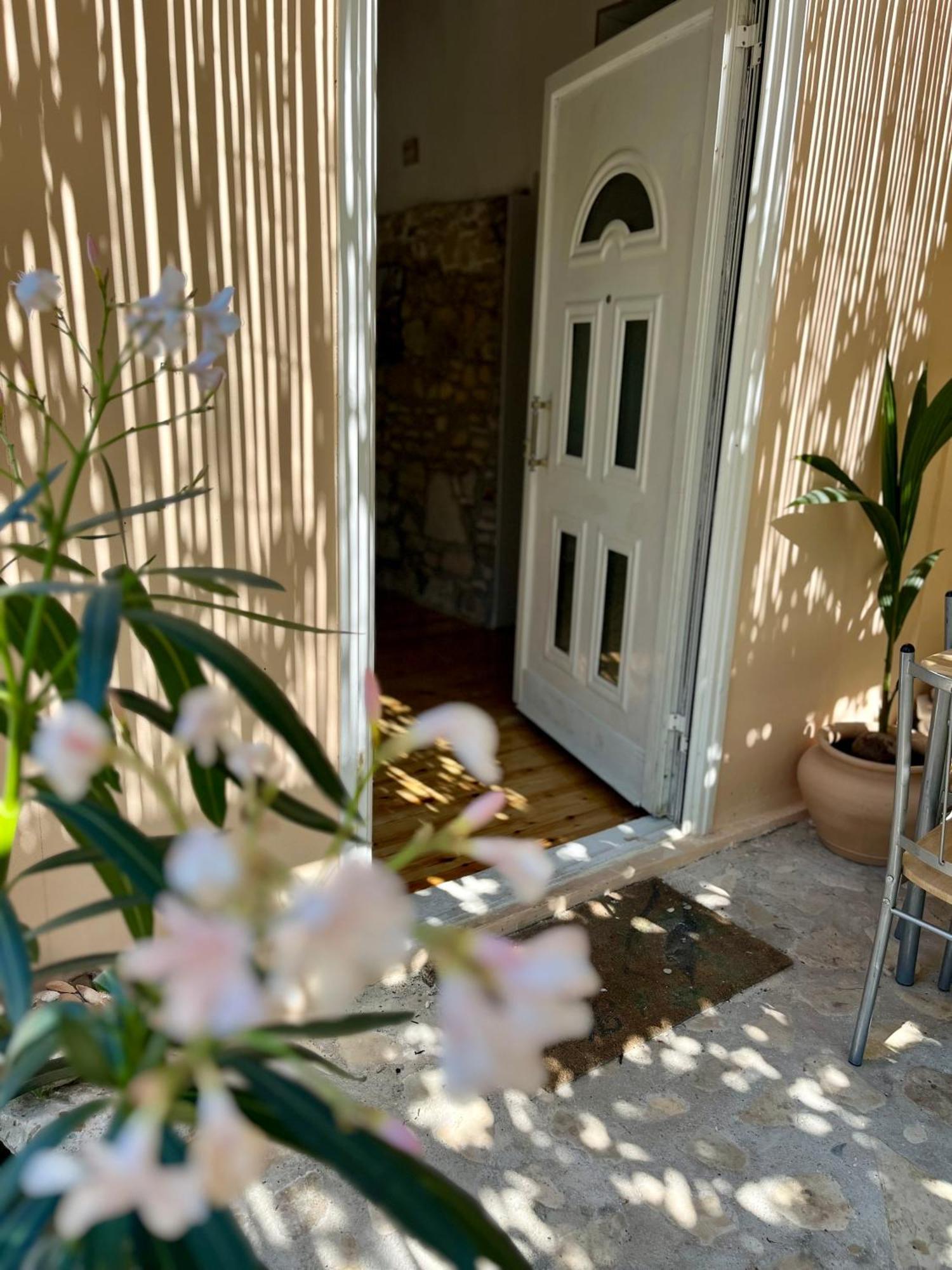 Holiday Oasis With Private Patio And Hammam-Style Bath In Chora-Pithagoreo, Samos Island Villa Pythagóreion Exterior foto